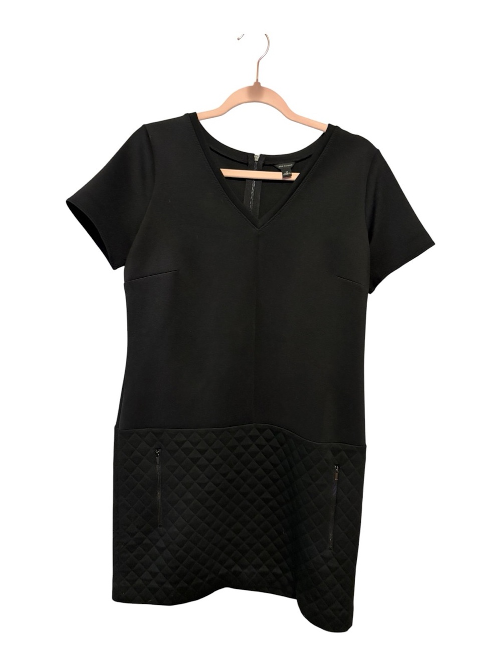 Ann Taylor Black V-Neck Short Sleeve Dress with Quilted Hem